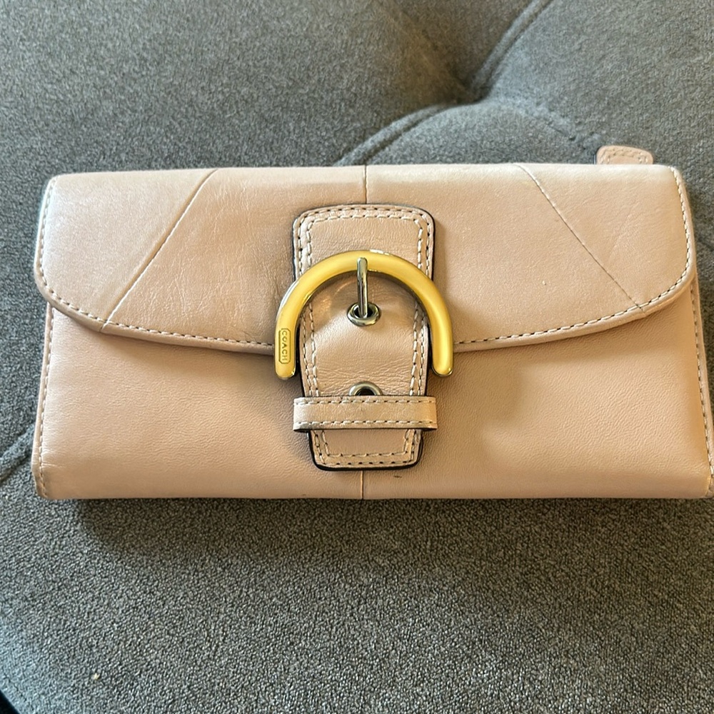 Coach tan leather wallet